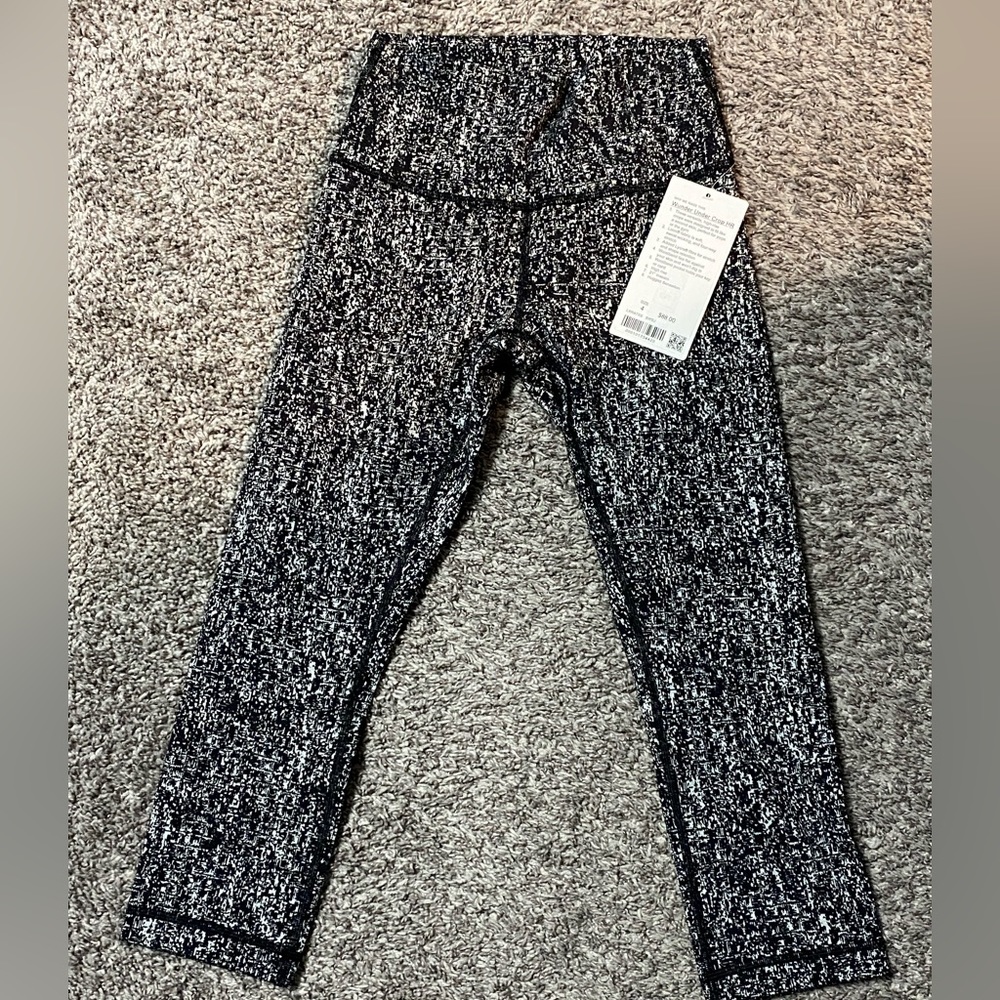 Lululemon Wunder under high rise crop legging size 4